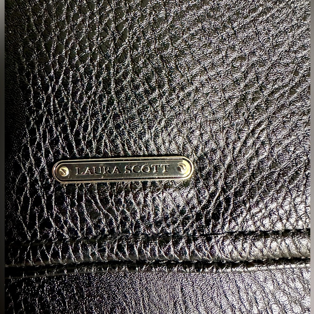 LAURA SCOTT black Crossbody bag. - Picture 6 of 10